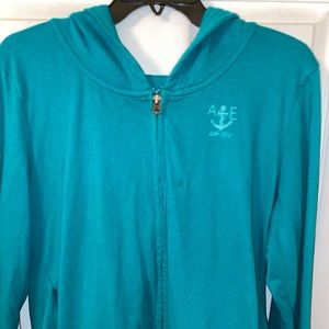 Woman’s zip with hood